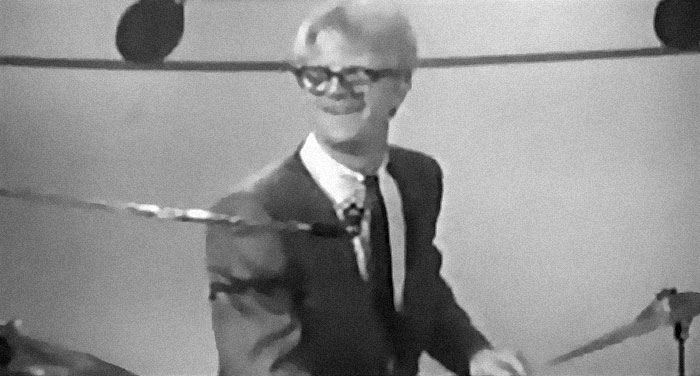 52 Celebrities Who Made Strange Exits From The Limelight