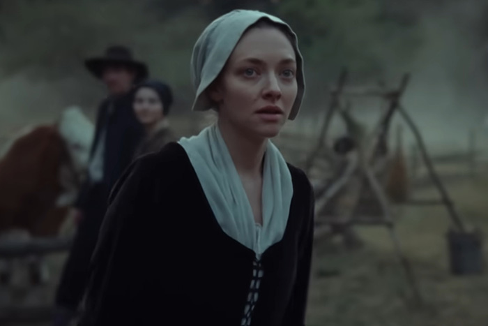 Amanda Seyfried revela detalhes da prótese bizarra que ela usou em cena gráfica em filme recente Amanda Seyfried revela detalhes da prótese bizarra que ela usou em cena gráfica em filme recente