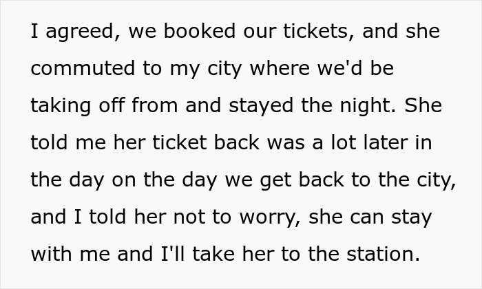Text excerpt describing woman ditching friend at airport after carry-on goes missing, citing tiredness to wait.
