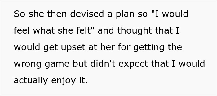 Text showing a woman upset because her boyfriend likes her gift, contrary to her expectation of being dumped.