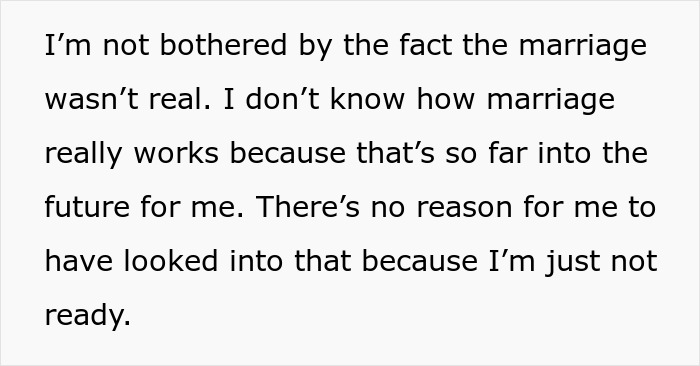 Text excerpt discussing feelings about a boyfriend fake proposal and thoughts on love in a museum context.