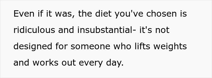 Text excerpt criticizing a diet, highlighting fat phobic mom and dad mansplaining in a family weight gain dispute.