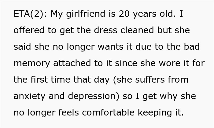 Text excerpt from a discussion about a girlfriend's decision related to a dress, involving groom pranks and wedding conflicts.