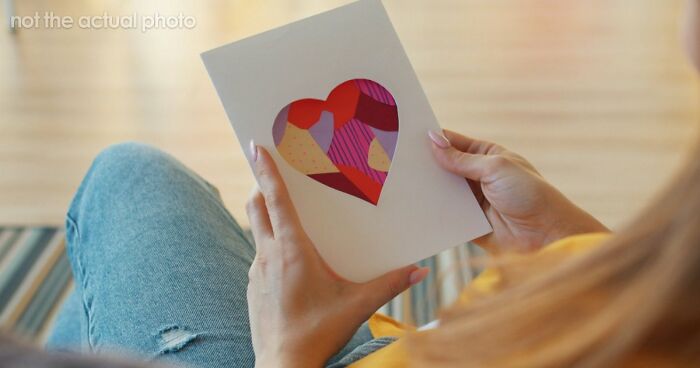 Man Uses Girlfriend’s Birthday To Teach Her A Lesson About Disappointment, Ends Up Single