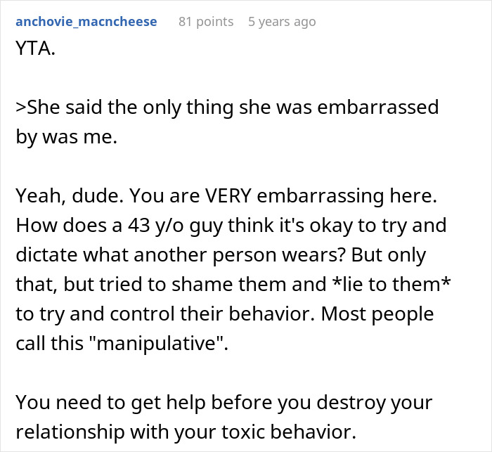 Screenshot of an online comment calling out a man for trying to control his girlfriend&rsquo;s style and behavior.