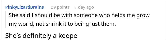 Man can&rsquo;t handle girlfriend doing maid of honor duties at friend&rsquo;s wedding, revealing his true face online.