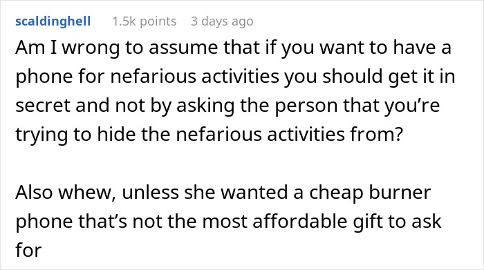 Screenshot of a Reddit comment discussing suspicion around a second phone in a girlfriend and suspicious boyfriend situation. Screenshot of a Reddit comment discussing suspicion around a second phone in a girlfriend and suspicious boyfriend situation.