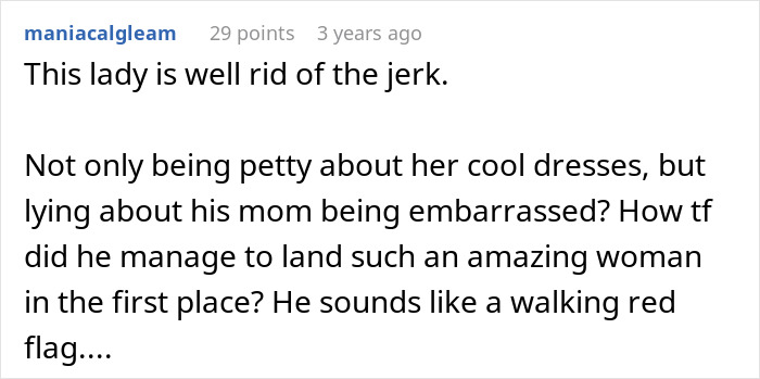 Comment from a user criticizing a man who wants his girlfriend to stop dressing like Ms. Frizzle, calling him a red flag.