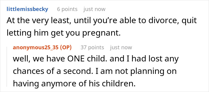 Online conversation where wife realizes lack of comfort from husband and responds with equal effort in relationship. Online conversation where wife realizes lack of comfort from husband and responds with equal effort in relationship.