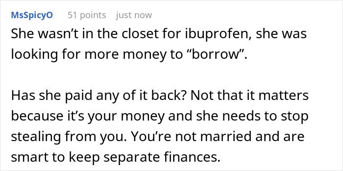 Alt text: Online comment discussing boyfriend locking money box and girlfriend feeling like a thief for borrowing money.