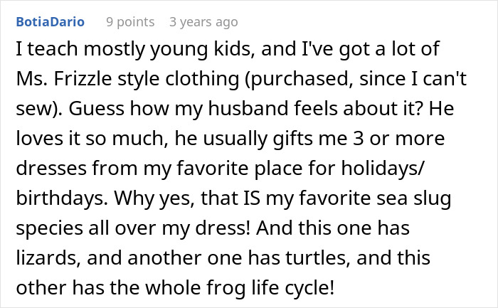 Screenshot of a Reddit comment about a man wanting his girlfriend to stop dressing like Ms. Frizzle but he secretly loves her style.