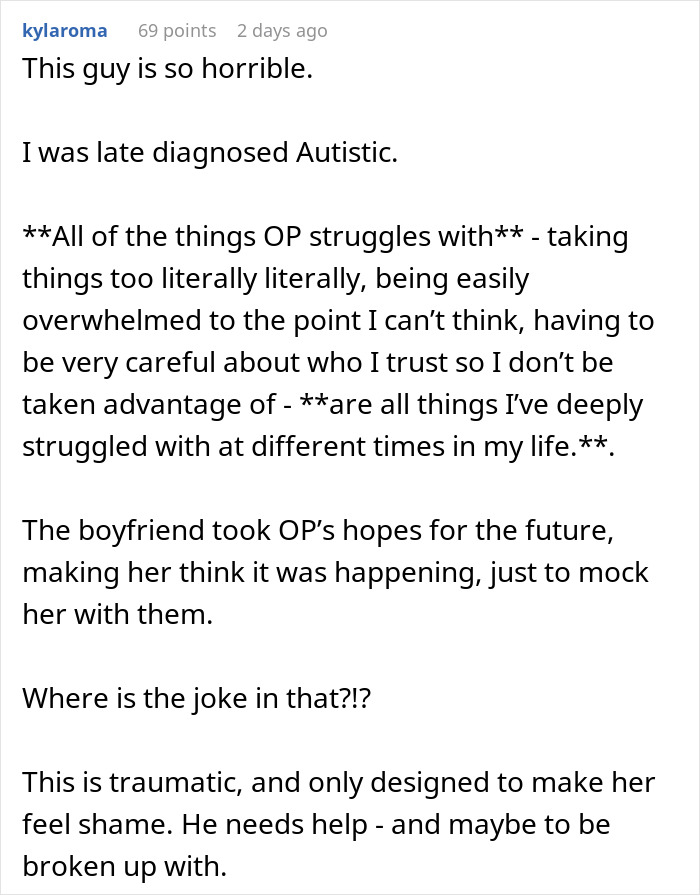 Comment discussing the emotional impact of a boyfriend's fake proposal at the love museum, highlighting trauma and trust issues.