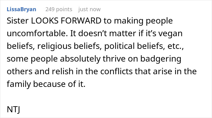 Vocal Vegan Ruins The Vibe At Every BBQ, Sibling Refuses To Invite Her Anymore, Gets Grilled By Fam