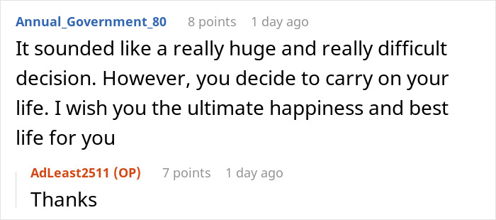 Man seeking freedom to explore outside marriage confronts wife discovering his gym affair and deciding to walk away.