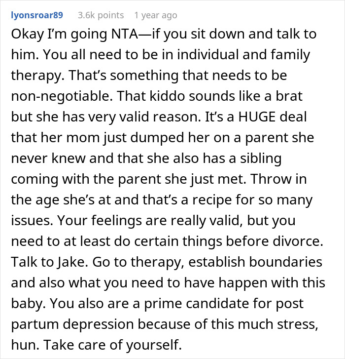 Comment text discussing family therapy and emotional challenges after learning about a 12-year-old daughter affecting a man&rsquo;s marriage.