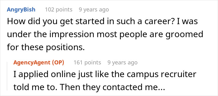 Screenshot of a Reddit conversation where a former CIA case officer answers questions about starting their career.