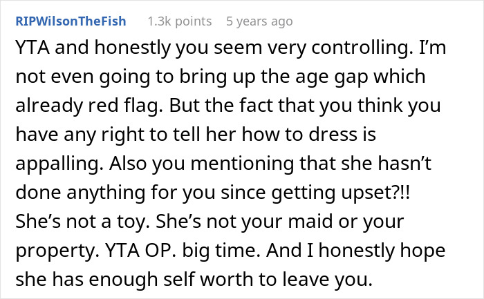 Screenshot of an online comment calling a man controlling for telling his girlfriend how to dress like Ms. Frizzle.