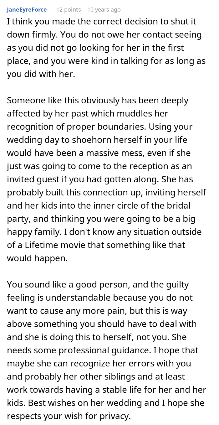 Woman Finds Biological Sister Wanting To Connect, Assumes She’s Invited To Her Wedding Woman Finds Biological Sister Wanting To Connect, Assumes She’s Invited To Her Wedding