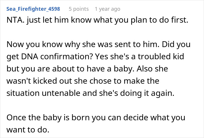 Alt text: Reddit comment discussing man&rsquo;s marriage troubles after discovering he has a 12-year-old daughter and dealing with family conflict.