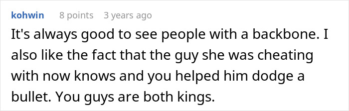 Screenshot of a Reddit comment praising a guy for breaking up after a woman suggests an open relationship.