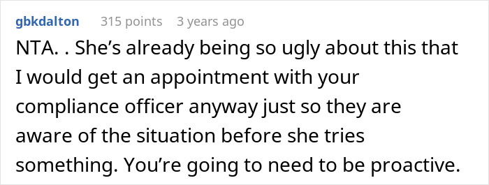 Reddit comment discussing nurse dealing with HIPAA stress after finding mother-in-law on a secret date.