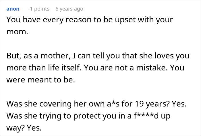 Text conversation showing a mother explaining love and protection despite family chaos caused by one DNA test revealing unexpected paternity.