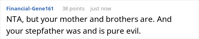 Screenshot of a comment discussing family issues related to an estranged sister and family patriarch conflicts.