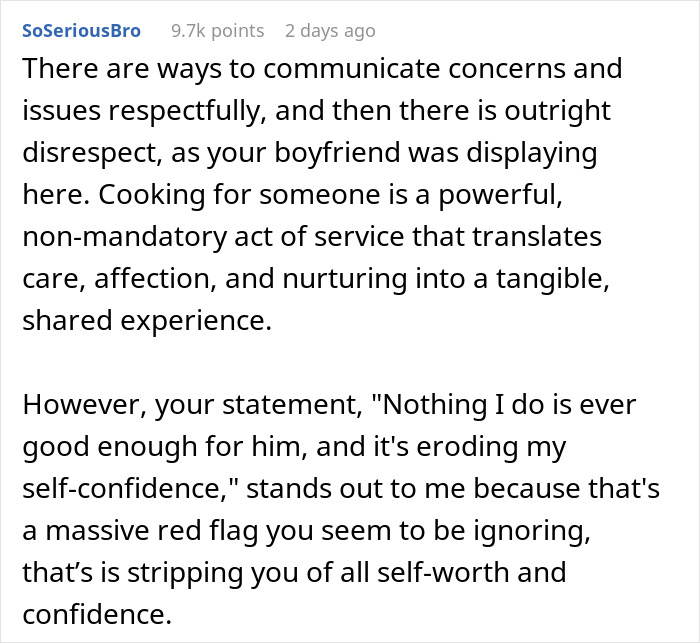 Comment discussing the disrespect shown to a woman bringing leftovers to support boyfriend in mourning.