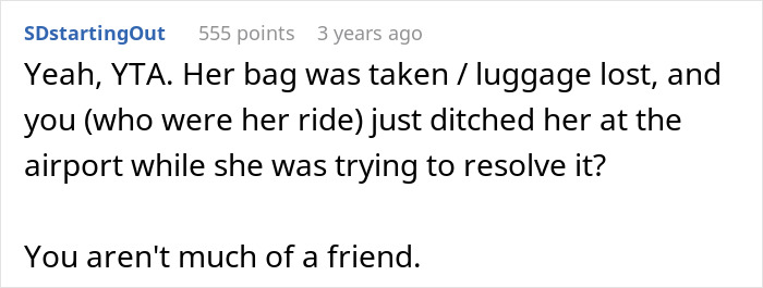 Screenshot of a comment discussing a woman ditching her friend at the airport after her carry-on went missing.