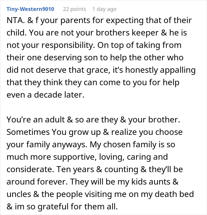 Comment explaining parents' favoritism causing family conflict, favored child turning criminal, and neglected child refusing help.