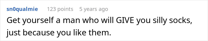 Text post featuring a woman sharing a fun sock collection after her trashed boyfriend gave her silly socks.