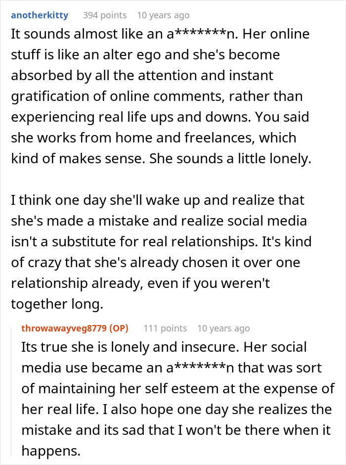 Woman Posts Absolutely Everything Online, Her Boyfriend Hates It: "Social Media Attention Seeker"