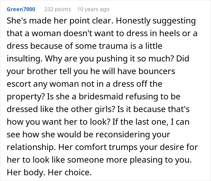 Comment discussing a guy unable to handle that his girlfriend refuses to wear dresses for a wedding event.
