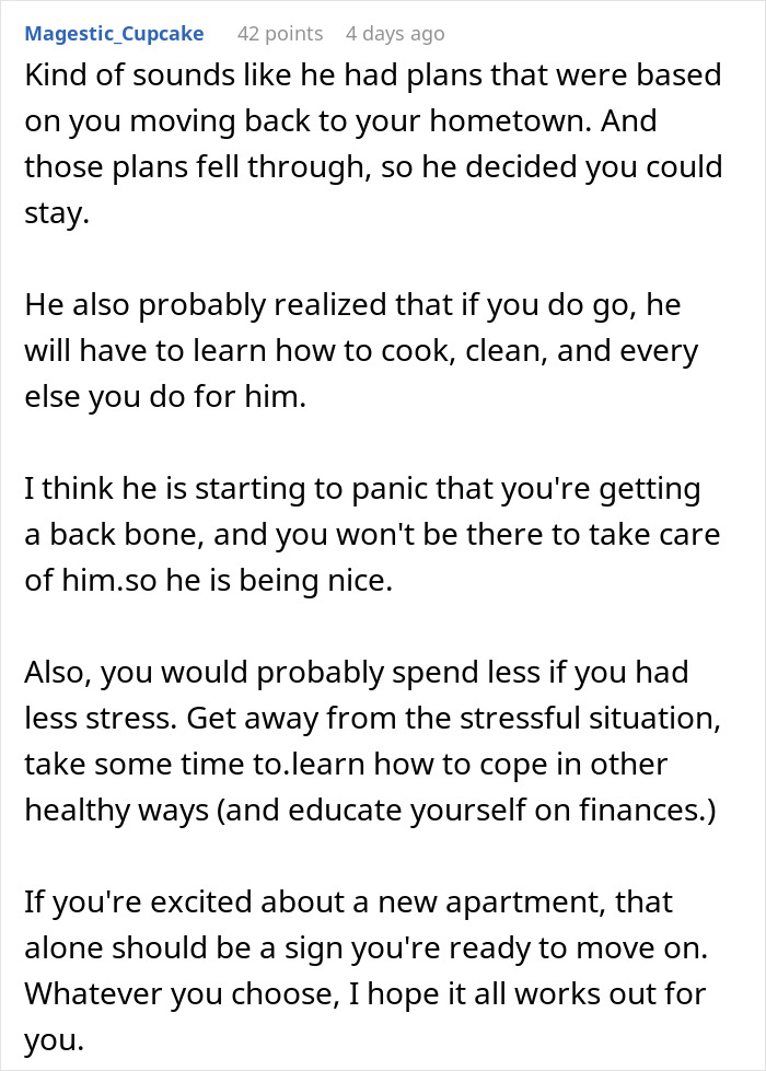 Alt text: Reddit advice discussing boyfriend giving girlfriend time to fix finances before marriage decision.