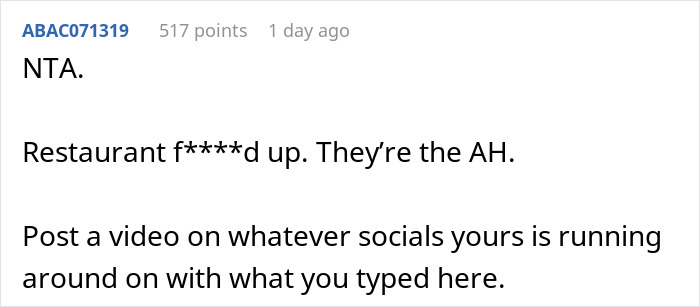 Comment saying the restaurant messed up and advice to post a video on social media about the ring proposal mishap.