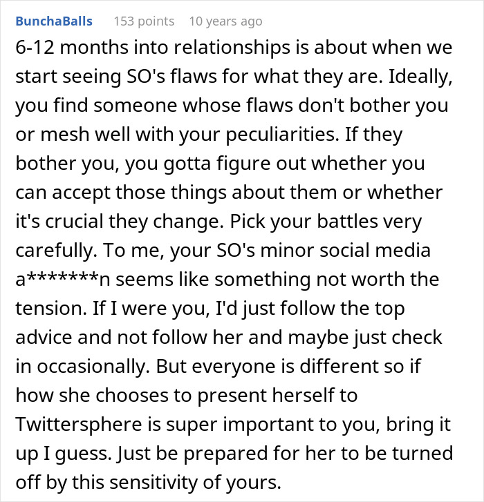 Woman Posts Absolutely Everything Online, Her Boyfriend Hates It: "Social Media Attention Seeker"