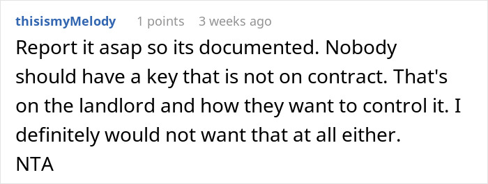 Screenshot of an online comment discussing a woman fed up with being her roommates&rsquo; personal doorman ignoring their calls.