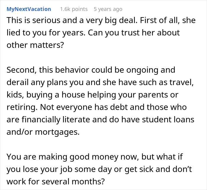 Screenshot of a Reddit comment warning about fianc&eacute;e keeping secrets and its impact on trust and future plans before wedding.