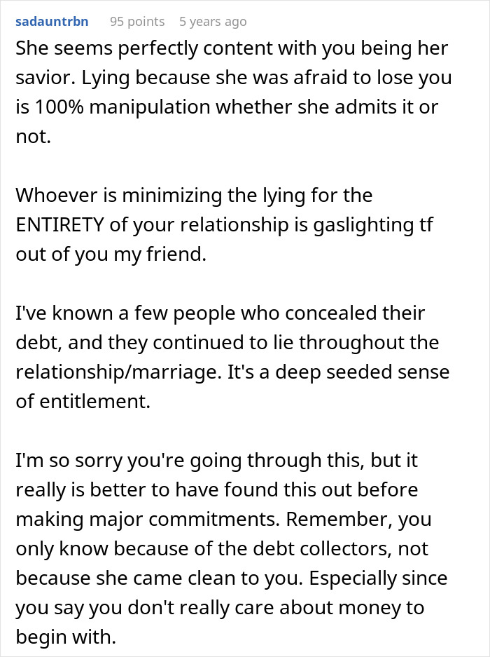 Reddit comment explaining manipulation and lying where a guy calls off wedding after fianc&eacute;e is keeping secrets from him.