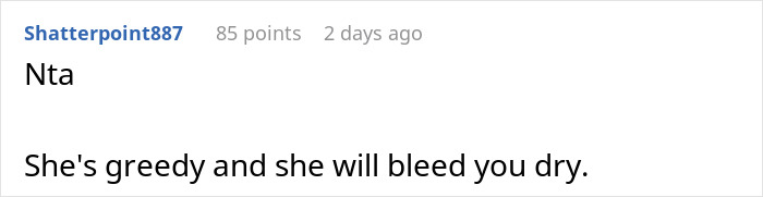 &ldquo;Struggling&rdquo; Mom Sees 19YO Daughter's $4K Savings And Demands Half, Mad As She Won't Hand It Over