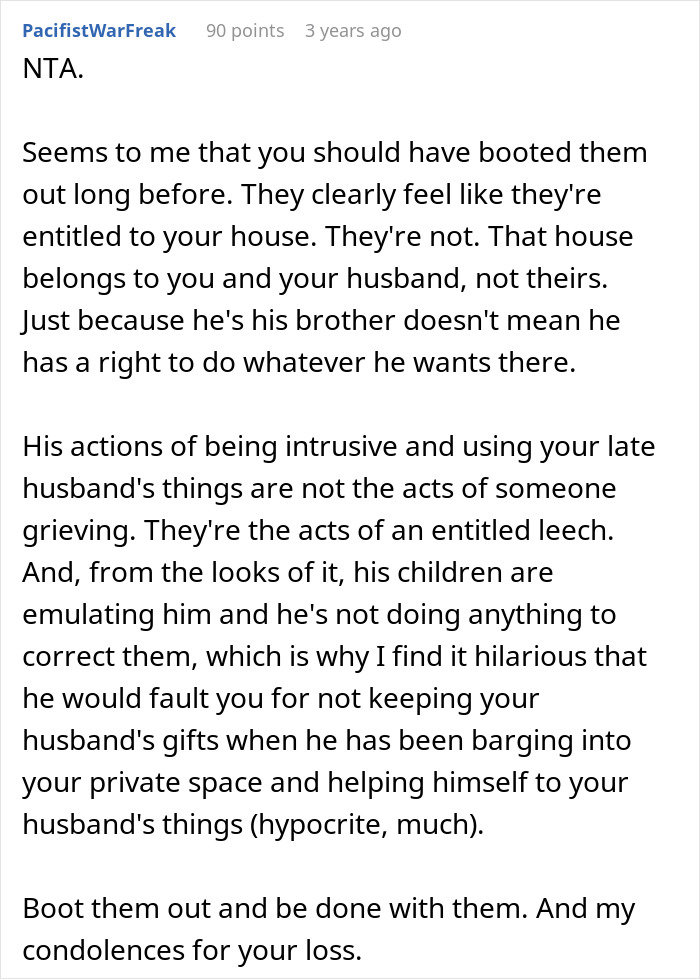 Comment discussing woman kicking late husband's brother and kids out for using his clothes and belongings without permission.