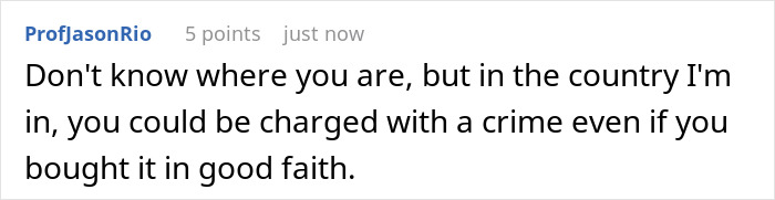 Comment on online forum discussing K-Pop fan and rare merch dispute with alleged original owner and online reactions.