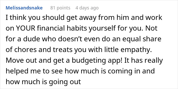 Screenshot of an online comment advising to improve financial habits independently before marriage due to finance issues.