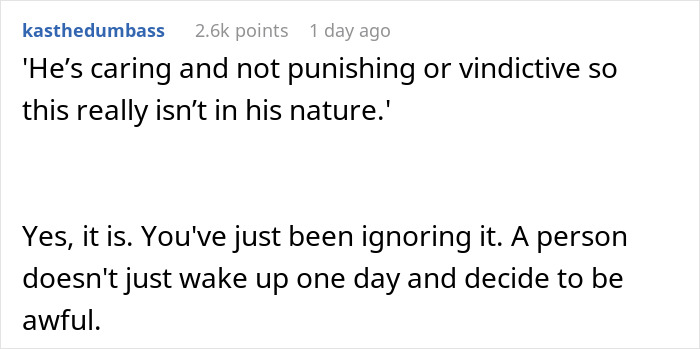 Text message conversation showing a debate about a bossy man locking pregnant wife out in freezing weather.