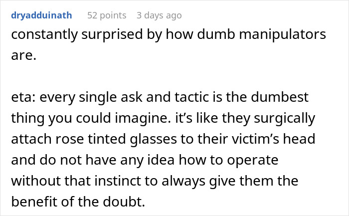 Screenshot of a comment expressing frustration about manipulative behavior and lack of awareness in suspicious bf and gf second phone situations. Screenshot of a comment expressing frustration about manipulative behavior and lack of awareness in suspicious bf and gf second phone situations.