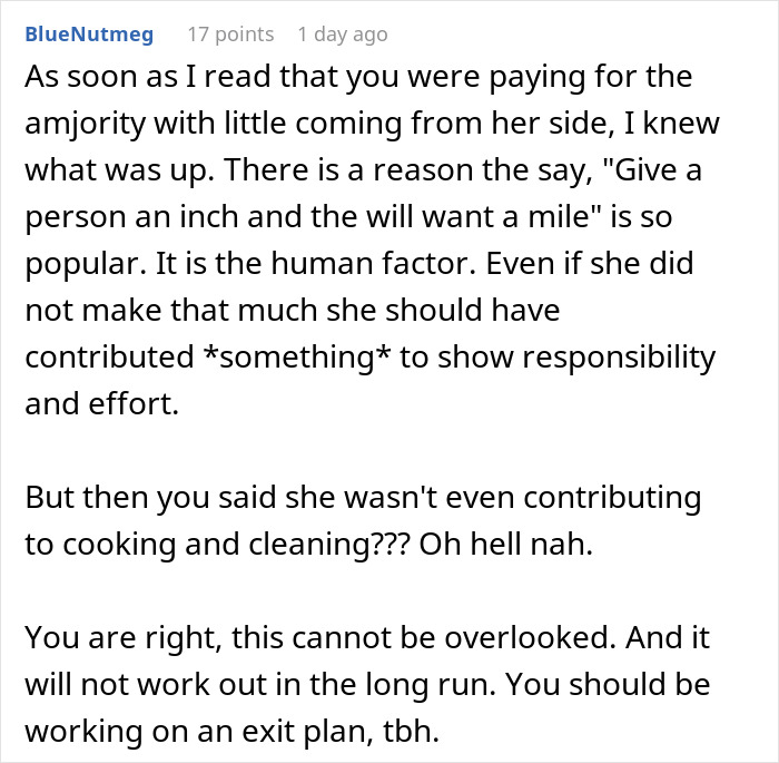 Screenshot of a Reddit comment discussing GF quitting job and not contributing, relating to boyfriend&rsquo;s mortification.
