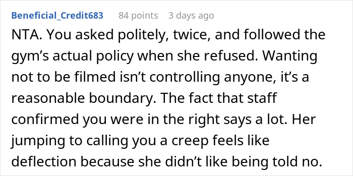Comment on a gym policy dispute where a woman calls a guy a creep after he asks her to stop filming him.