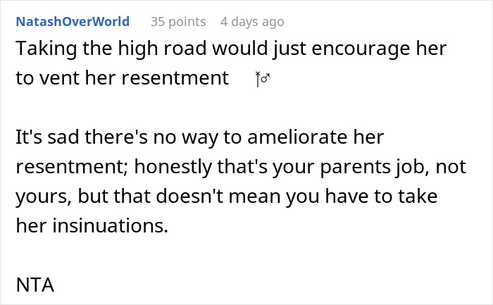 Screenshot of a comment discussing a woman firing back after sister insults, causing husband's embarrassment and kids' confusion.