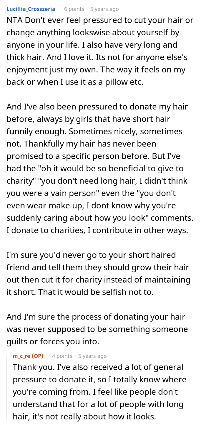 Screenshot of a Reddit thread discussing pressure to cut long hair for a sister&rsquo;s wig and refusing the request with frustration.