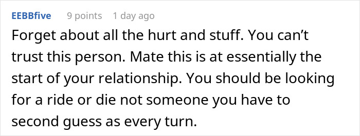 Screenshot of a Reddit comment advising not to trust someone who pretends to go to work in a relationship.